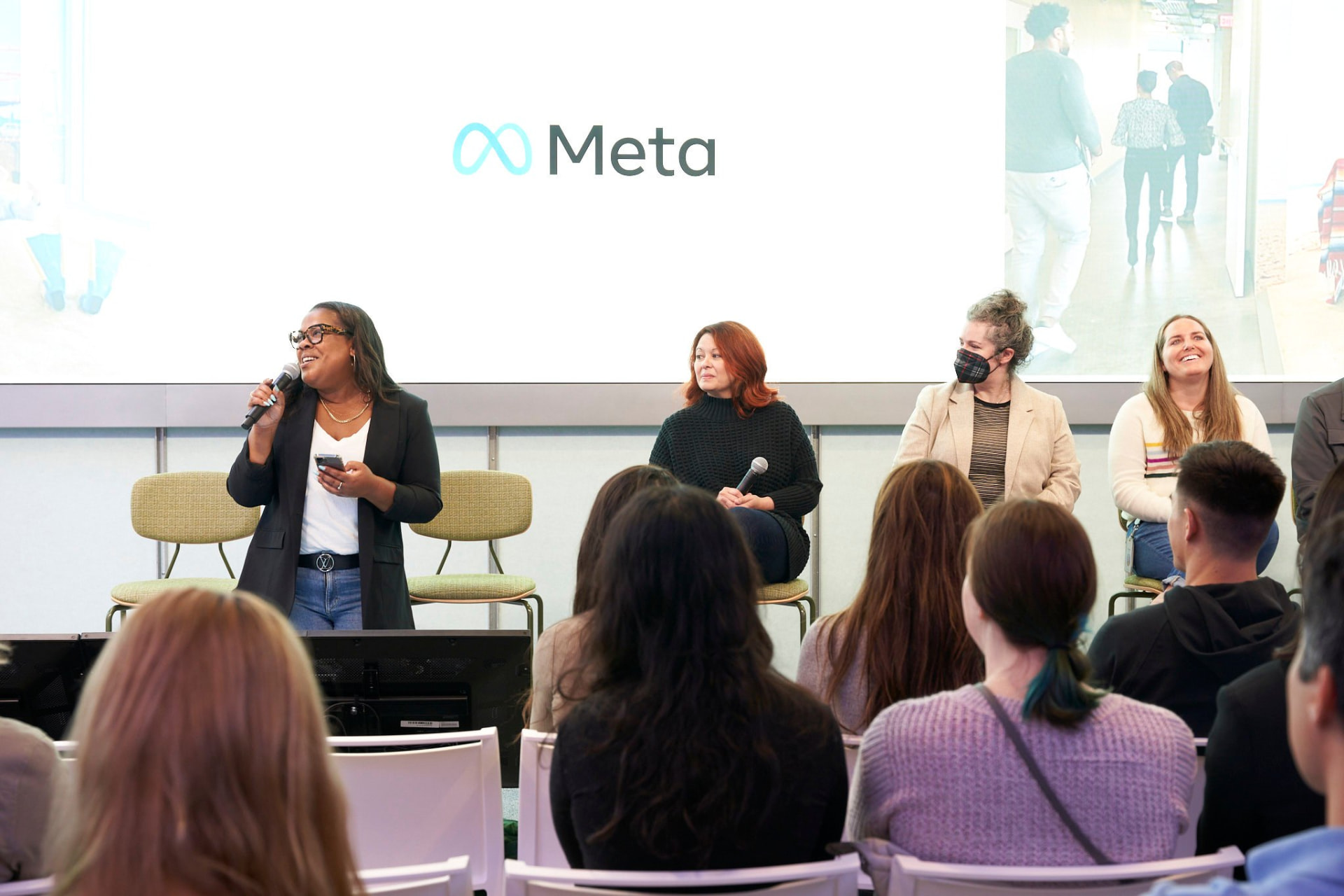 Melaina Chambers welcoming new hires at the Meta LA office