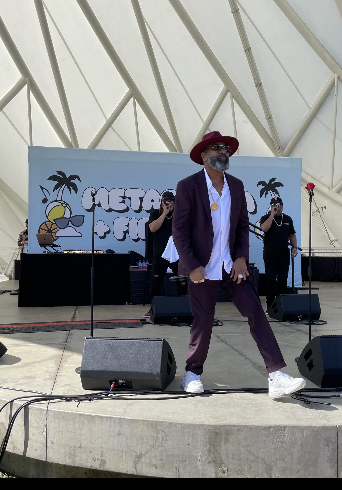 Ginuwine performing at Metachella